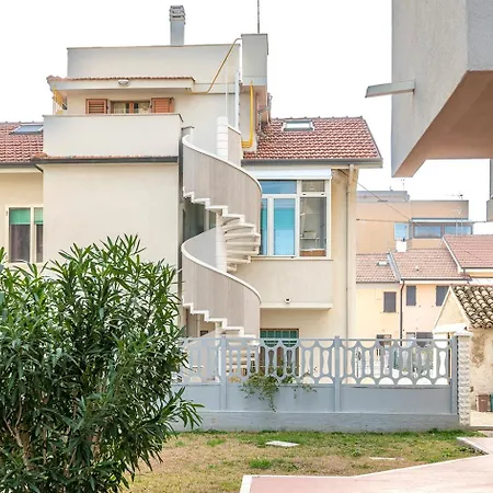 Apartmán Se034 - Senigallia, Graziosa Mansarda Con Vista Mare