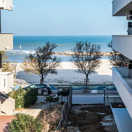 Se034 - Senigallia, Graziosa Mansarda Con Vista Mare Апартаменты Сенигаллия